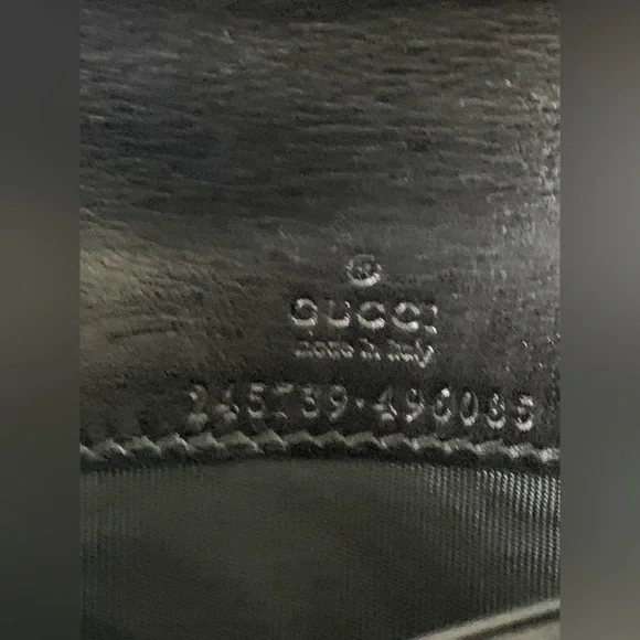 Gucci Vintage Long Black Wallet with Gold Logo - Picture 13 of 13